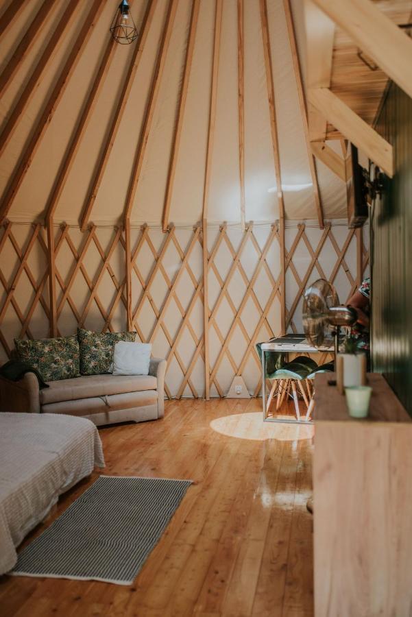 Aloha Glamp - Okragle Domki Przy Rzece - Balia I Sauna - Energylandia Zagornik Exterior foto