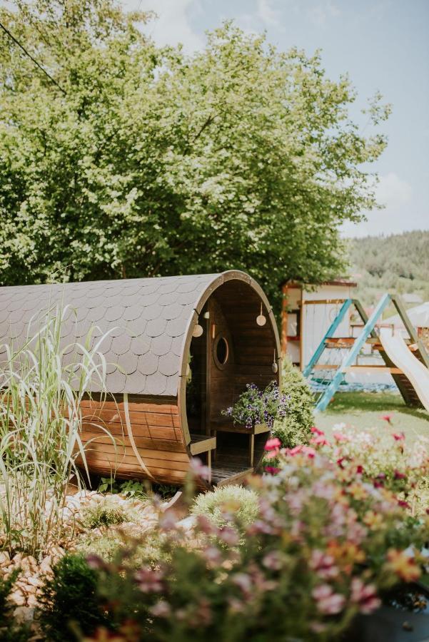 Aloha Glamp - Okragle Domki Przy Rzece - Balia I Sauna - Energylandia Zagornik Exterior foto