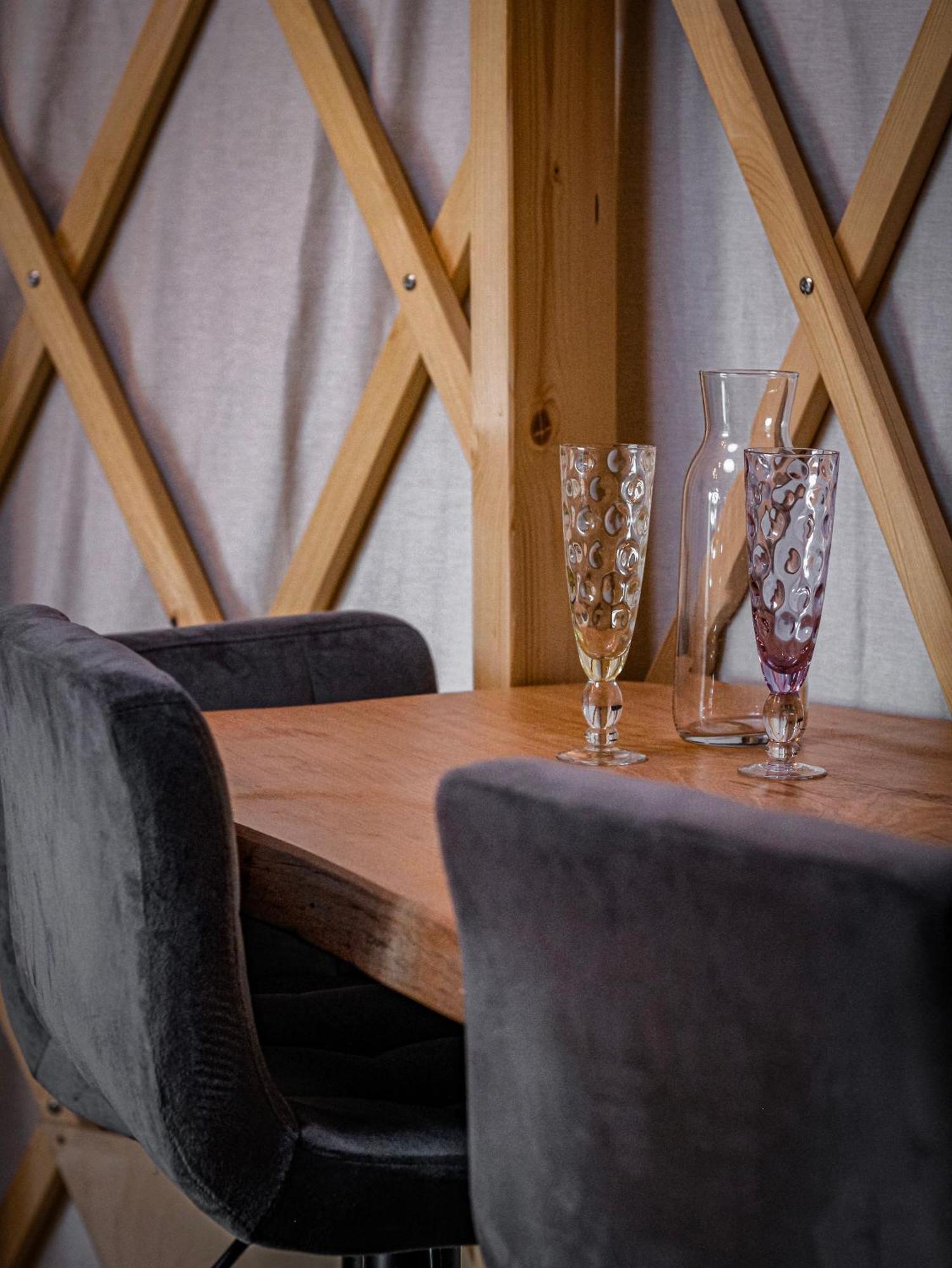 Aloha Glamp - Okragle Domki Przy Rzece - Balia I Sauna - Energylandia Zagornik Zimmer foto