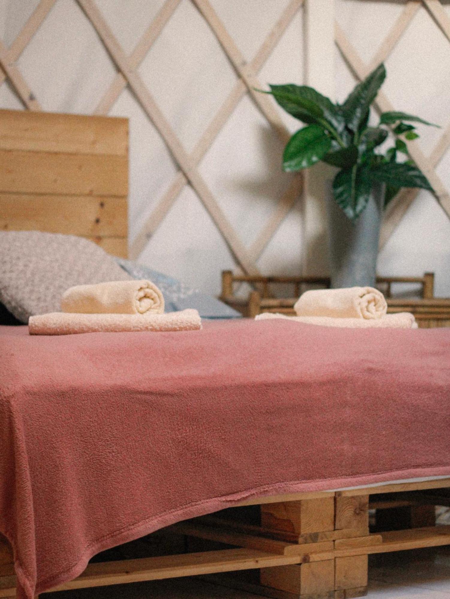 Aloha Glamp - Okragle Domki Przy Rzece - Balia I Sauna - Energylandia Zagornik Zimmer foto